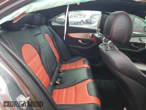 2017 Mercedes-Benz C 63 S AMG с VIN 55SWF8HB7HU186340, выставлен на аукционе Copart как лот 39896983 с пробегом 41 762 миль миль и . История ставок и продаж доступна на DreamBid. Изображение 10.