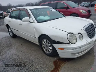 2006 Kia Amanti with VIN KNALD124965102042, listed as a IAAI auction lot 41510200 with 306,108 mi miles. Bid and sale history available at carsss.com. Image 1.