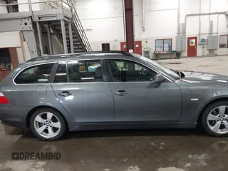 2006 BMW 5 Series 530xi with VIN WBANN73566CN03558, listed as a IAAI auction lot 41923990 with 122,366 mi miles and . Bid and sale history available at carsss.com. Image 13.