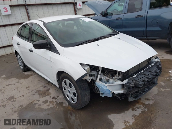 2018 Ford Focus S with VIN 1FADP3E23JL212714, listed as a IAAI auction lot 41895883 with 116,658 mi miles. Bid and sale history available at carsss.com. Image 1.