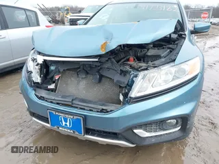 2013 Honda Crosstour EX z VIN 5J6TF3H36DL003298, wystawiony jako IAAI lot #41723182 z przebiegiem 118 130 mil mil oraz . Historia ofert i sprzedaży dostępna na DreamBid. Obrazek 6.