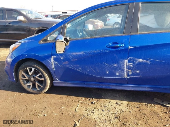 2015 Nissan Versa Note S with VIN 3N1CE2CP0FL423064, listed as a IAAI auction lot 41669812 with 239,455 mi miles. Bid and sale history available at carsss.com. Image 6.