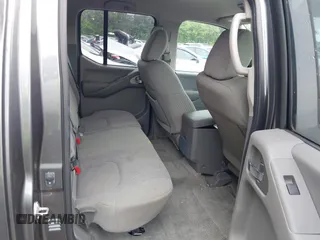 2018 Nissan Frontier SV with VIN 1N6AD0EV4JN726457, listed as a IAAI auction lot 42348883 with 97,880 mi miles and . Bid and sale history available at DreamBid. Image 8.