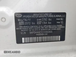 2012 Hyundai Elantra Limited z VIN 5NPDH4AE1CH066866, wystawiony jako Copart lot #51072305 z przebiegiem 133 086 mil mil oraz Szkoda całkowita • Salvage title. Historia ofert i sprzedaży dostępna na DreamBid. Obrazek 12.
