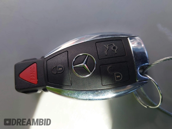 2017 Mercedes-Benz C 300 с VIN 55SWF4KB5HU180697, выставлен на аукционе IAAI как лот 41993735 с пробегом 60 498 миль миль и . История ставок и продаж доступна на DreamBid. Изображение 11.