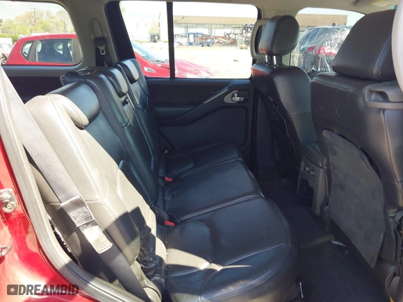 2006 Nissan Pathfinder SE with VIN 5N1AR18U66C614013, listed as a IAAI auction lot 42004323 with 139,868 mi miles. Bid and sale history available at carsss.com. Image 8.