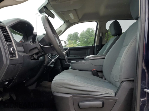 2013 Ram 1500 Express z VIN 1C6RR7KT4DS699647, wystawiony jako Copart lot #58919245 z przebiegiem 240 186 mil mil oraz Czysty tytuł • Clean title. Historia ofert i sprzedaży dostępna na DreamBid. Obrazek 7.