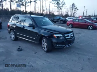 2014 Mercedes-Benz GLK 350 with VIN WDCGG8JB9EG193962, listed as a IAAI auction lot 41443203 with 121,685 mi miles and . Bid and sale history available at DreamBid. Image 1.