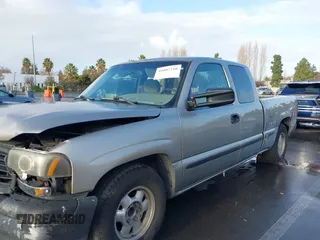 2000 GMC Sierra 1500 SLT with VIN 1GTEC19T6YZ167647, listed as a IAAI auction lot 41097210 with Not Provided miles and . Bid and sale history available at carsss.com. Image 16.