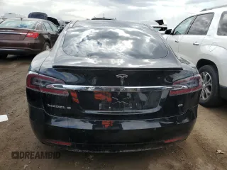 2016 Tesla Model S 70 with VIN 5YJSA1E11GF155536, listed as a Copart auction lot 47543565 with 137,462 mi miles and Salvage title. Bid and sale history available at DreamBid. Image 6.