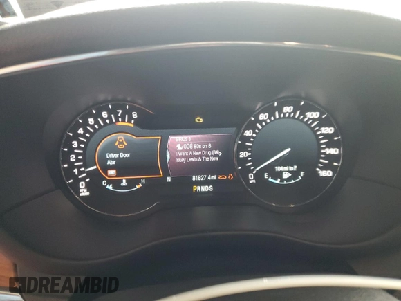 2016 Lincoln MKC Reserve with VIN 5LMCJ3D96GUJ00488, listed as a Copart auction lot 57313725 with 81,827 mi miles and Salvage title. Bid and sale history available at DreamBid. Image 9.