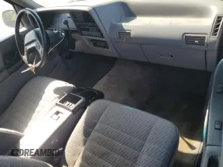 1993 Ford Ranger STX с VIN 1FTCR14X4PPB04153, выставлен на аукционе Copart как лот 60254125 с пробегом 60 785 миль миль и Списание • Salvage title. История ставок и продаж доступна на DreamBid. Изображение 8.
