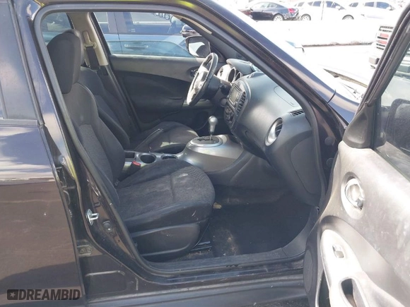 2016 Nissan Juke S with VIN JN8AF5MR5GT603127, listed as a IAAI auction lot 41753433 with 113,889 mi miles. Bid and sale history available at carsss.com. Image 5.