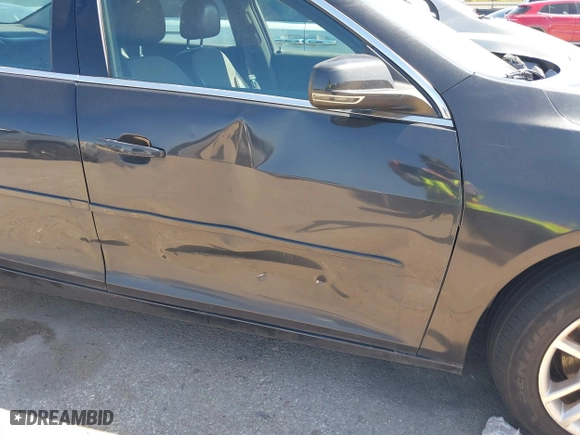 2014 Chevrolet Malibu LT with VIN 1G11C5SL0EF272156, listed as a IAAI auction lot 41980536 with 135,955 mi miles. Bid and sale history available at carsss.com. Image 15.