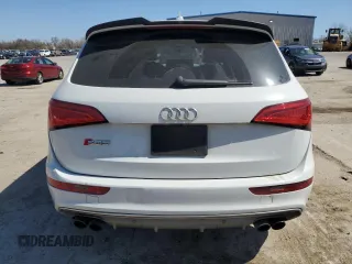 2015 Audi SQ5 Prestige z VIN WA1VGAFP3FA040534, wystawiony jako Copart lot #48781105 z przebiegiem 133 566 mil mil oraz Szkody całkowita. Historia ofert i sprzedaży dostępna na DreamBid. Obrazek 6.