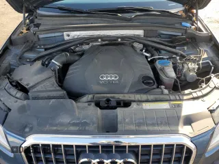 2015 Audi Q5 Premium Plus z VIN WA1CMAFP5FA047923, wystawiony jako Copart lot #51445195 z przebiegiem 116 400 mil mil oraz Szkoda całkowita • Salvage title. Historia ofert i sprzedaży dostępna na DreamBid. Obrazek 12.