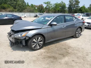 2019 Nissan Altima SV with VIN 1N4BL4DV4KC121540, listed as a Copart auction lot 59519005 with 79,108 mi miles and Salvage title. Bid and sale history available at DreamBid. Image 1.