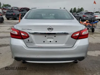 2017 Nissan Altima SV z VIN 1N4AL3AP3HC265651, wystawiony jako Copart lot #58508825 z przebiegiem 132 782 mil mil oraz Szkoda całkowita • Salvage title. Historia ofert i sprzedaży dostępna na DreamBid. Obrazek 6.