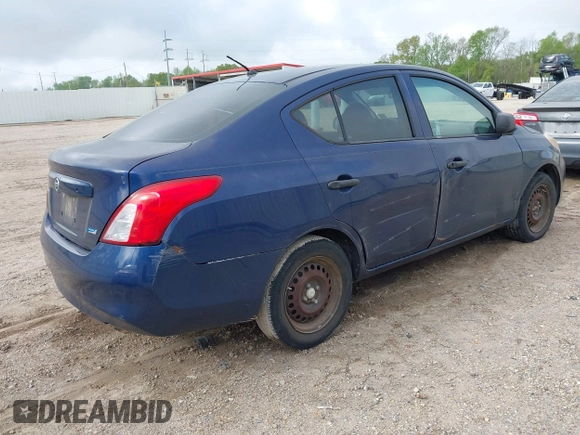 2014 Nissan Versa SV with VIN 3N1CN7AP6EL852207, listed as a IAAI auction lot 41861717 with 143,826 mi miles and . Bid and sale history available at carsss.com. Image 4.