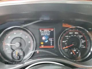 2013 Dodge Charger SXT z VIN 2C3CDXJG3DH555942, wystawiony jako Copart lot #72277534 z przebiegiem 163 941 mil mil oraz Szkoda całkowita • Salvage title. Historia ofert i sprzedaży dostępna na DreamBid. Obrazek 9.