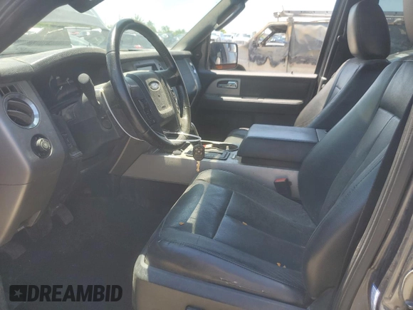 2015 Ford Expedition Max XLT with VIN 1FMJK1JTXFEF44008, listed as a Copart auction lot 62834655 with 137,619 mi miles and Salvage title. Bid and sale history available at DreamBid. Image 7.
