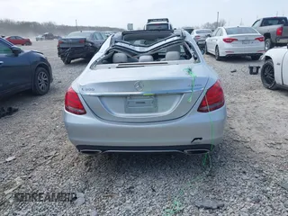 2015 Mercedes-Benz C 300 Luxury with VIN 55SWF4KB6FU003010, listed as a IAAI auction lot 42070803 with Not Provided miles and . Bid and sale history available at DreamBid. Image 15.