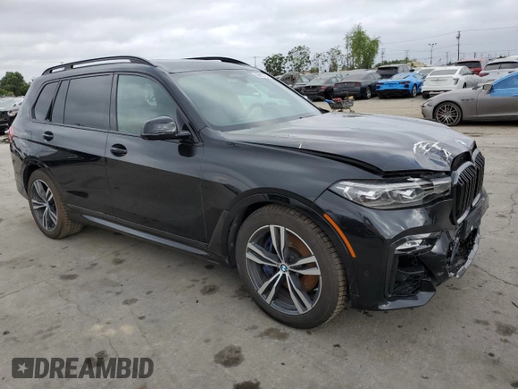 2020 BMW X7 M50i z VIN 5UXCX6C04L9B99921, wystawiony jako Copart lot #56665755 z przebiegiem 63 328 mil mil oraz Szkoda całkowita • Salvage title. Historia ofert i sprzedaży dostępna na DreamBid. Obrazek 4.