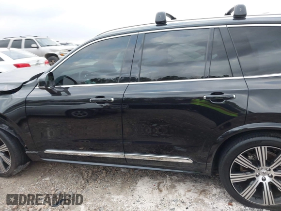 2022 Volvo XC90 Inscription z VIN YV4A22PL2N1851936, wystawiony jako IAAI lot #41258189 z przebiegiem 49 640 mil mil oraz . Historia ofert i sprzedaży dostępna na DreamBid. Obrazek 15.