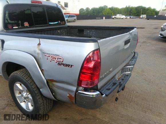 2005 Toyota Tacoma PreRunner with VIN 5TEJU62N95Z006939, listed as a IAAI auction lot 42669103 with 238,169 mi miles and . Bid and sale history available at DreamBid. Image 6.