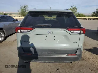 2022 Toyota RAV4 XLE with VIN 2T3W1RFV0NW189461, listed as a Copart auction lot 57841765 with 18,067 mi miles and Salvage title. Bid and sale history available at DreamBid. Image 6.