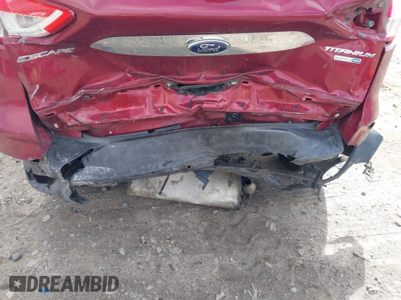 2014 Ford Escape Titanium with VIN 1FMCU9J95EUB05518, listed as a IAAI auction lot 41734025 with 188,243 mi miles. Bid and sale history available at carsss.com. Image 6.