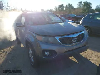 2012 Kia Sorento LX with VIN 5XYKT3A65CG240227, listed as a IAAI auction lot 41009682 with 276,573 mi miles. Bid and sale history available at carsss.com. Image 1.