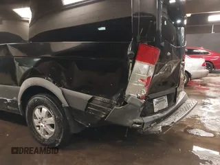 2015 Mercedes-Benz Sprinter Passenger with VIN WDZPE8CC1FP134956, listed as a IAAI auction lot 41388855 with 27,998 mi miles. Bid and sale history available at carsss.com. Image 6.