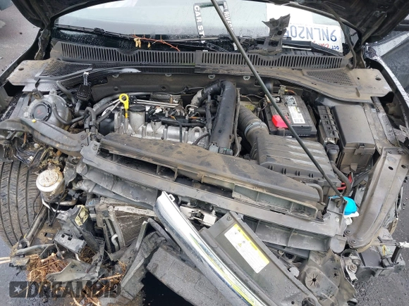 2020 Volkswagen Jetta SEL with VIN 3VWE57BU9LM085726, listed as a IAAI auction lot 41776744 with 81,393 mi miles and . Bid and sale history available at DreamBid. Image 10.