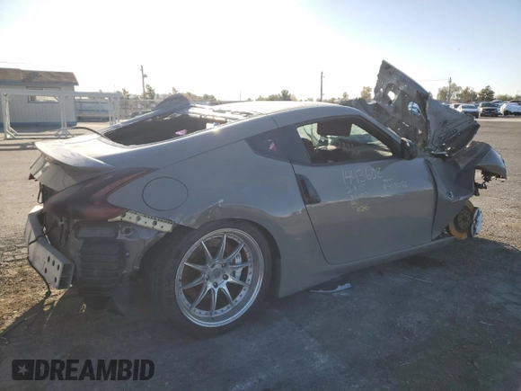 2009 Nissan 370Z Touring with VIN JN1AZ44E89M408052, listed as a Copart auction lot 46542885 with 145,172 mi miles and Salvage Title. Bid and sale history available at carsss.com. Image 3.