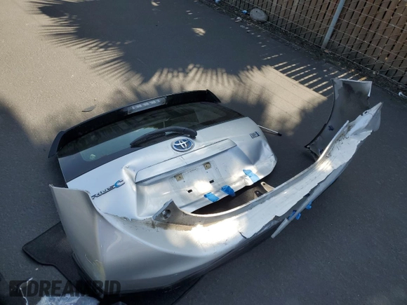 2017 Toyota Prius One with VIN JTDKDTB31H1591645, listed as a Copart auction lot 55255505 with 46,536 mi miles and Salvage Title. Bid and sale history available at DreamBid. Image 12.