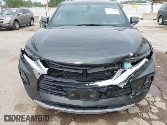 2019 Chevrolet Blazer with VIN 3GNKBGRS8KS694570, listed as a IAAI auction lot 42436829 with 97,959 mi miles and . Bid and sale history available at DreamBid. Image 6.