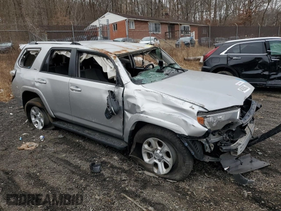 2022 Toyota 4Runner SR5 Premium with VIN JTENU5JR4N6055278, listed as a Copart auction lot 44528505 with Not provided miles and Non repairable. Bid and sale history available at DreamBid. Image 4.