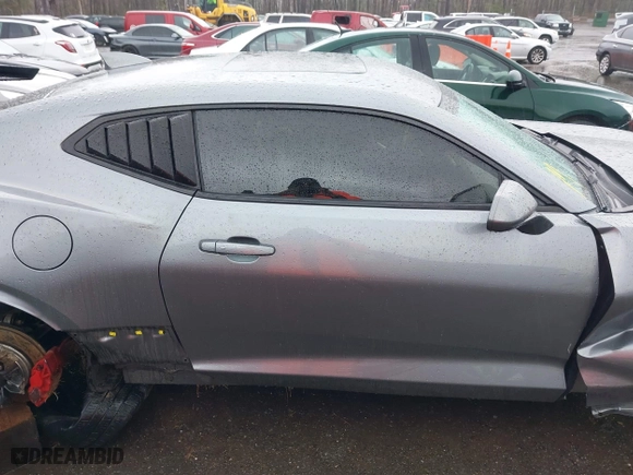 2019 Chevrolet Camaro 2SS with VIN 1G1FH1R79K0133313, listed as a IAAI auction lot 41958694 with 76,321 mi miles. Bid and sale history available at carsss.com. Image 13.