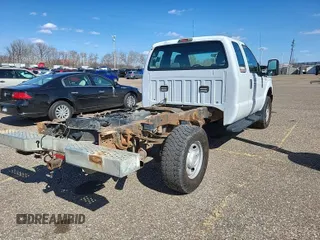 2015 Ford F-350 z VIN 1FD7X3B63FED45155, wystawiony jako IAAI lot #42381547 z przebiegiem 96 123 mil mil oraz . Historia ofert i sprzedaży dostępna na DreamBid. Obrazek 27.