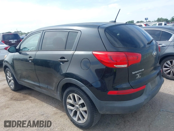2016 Kia Sportage LX with VIN KNDPB3AC0G7858783, listed as a IAAI auction lot 42057986 with 131,954 mi miles. Bid and sale history available at carsss.com. Image 3.
