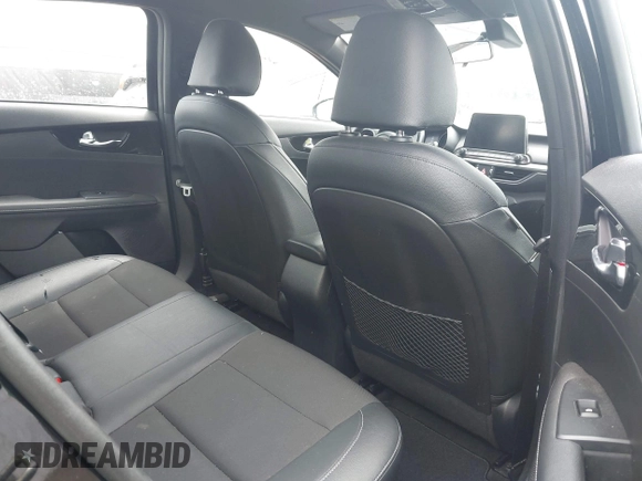 2021 Kia Forte GT-Line с VIN 3KPF34AD4ME290119, выставлен на аукционе IAAI как лот 42474225 с пробегом 69 484 миль миль и . История ставок и продаж доступна на DreamBid. Изображение 8.