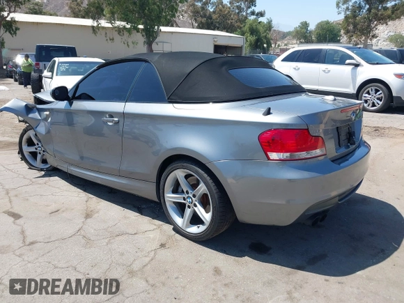 2010 BMW 1 Series 135i with VIN WBAUN9C55AVK42007, listed as a IAAI auction lot 42526510 with 92,586 mi miles and . Bid and sale history available at DreamBid. Image 3.
