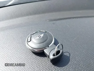 2012 MINI Countryman S с VIN WMWZC5C5XCWM11911, выставлен на аукционе IAAI как лот 42252488 с пробегом 154 010 миль миль и . История ставок и продаж доступна на DreamBid. Изображение 11.