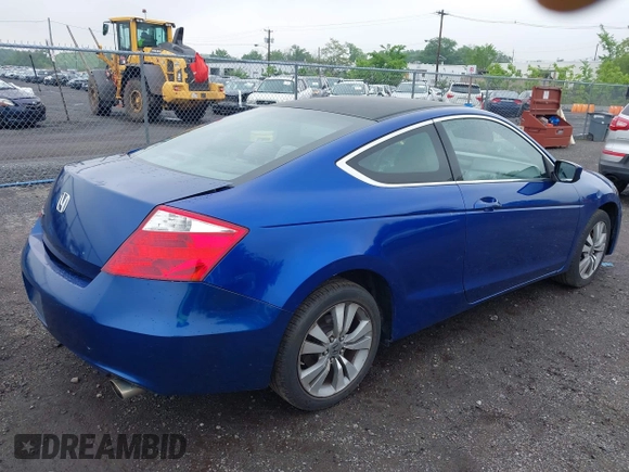 2009 Honda Accord LX-S with VIN 1HGCS12339A017386, listed as a IAAI auction lot 42261685 with 240,515 mi miles and . Bid and sale history available at DreamBid. Image 4.