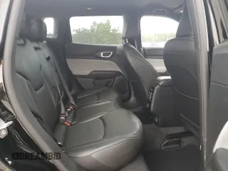 2023 Jeep Compass Latitude Lux z VIN 3C4NJDFN5PT533259, wystawiony jako Copart lot #71166814 z przebiegiem 2 395 mil mil oraz Szkoda całkowita • Salvage title. Historia ofert i sprzedaży dostępna na DreamBid. Obrazek 11.
