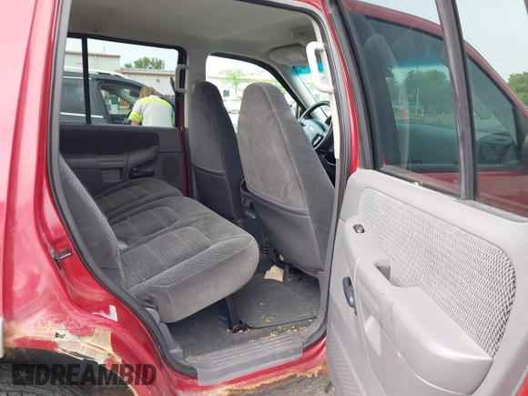 2002 Ford Explorer XLT с VIN 1FMZU73E82ZB94069, выставлен на аукционе IAAI как лот 42525853 с пробегом 143 036 миль миль и . История ставок и продаж доступна на DreamBid. Изображение 8.
