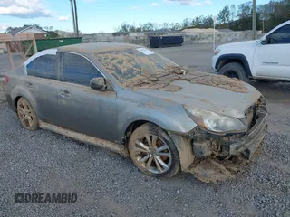2014 Subaru Legacy 2.5i z VIN 4S3BMCA67E3029275, wystawiony jako IAAI lot #40617659 z przebiegiem Nie podano mil oraz . Historia ofert i sprzedaży dostępna na DreamBid. Obrazek 1.