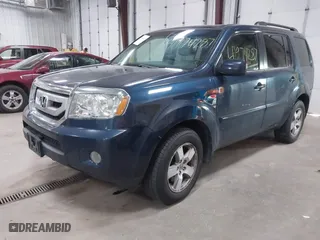 2011 Honda Pilot EX with VIN 5FNYF4H43BB022885, listed as a IAAI auction lot 41974287 with 249,080 mi miles. Bid and sale history available at carsss.com. Image 20.