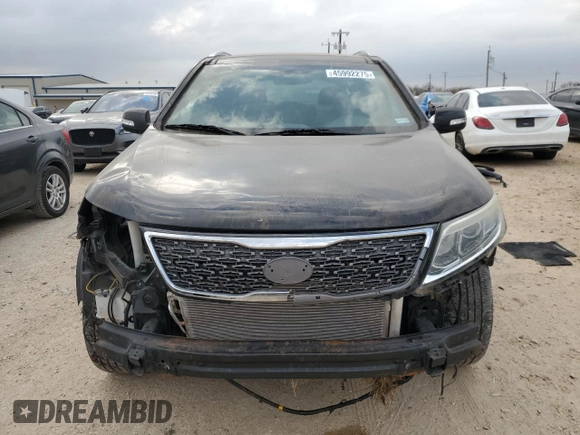 2015 Kia Sorento SX with VIN 5XYKW4A79FG634727, listed as a Copart auction lot 45992275 with 131,375 mi miles and Clean Title. Bid and sale history available at carsss.com. Image 5.